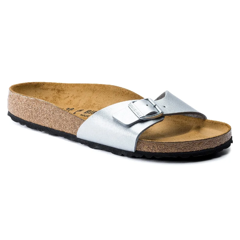 Waterproof Women's Rubber Beach Sandals with Arch Support in Blue for Water ActivitiesBIRKENSTOCK MADRID IN SILVER