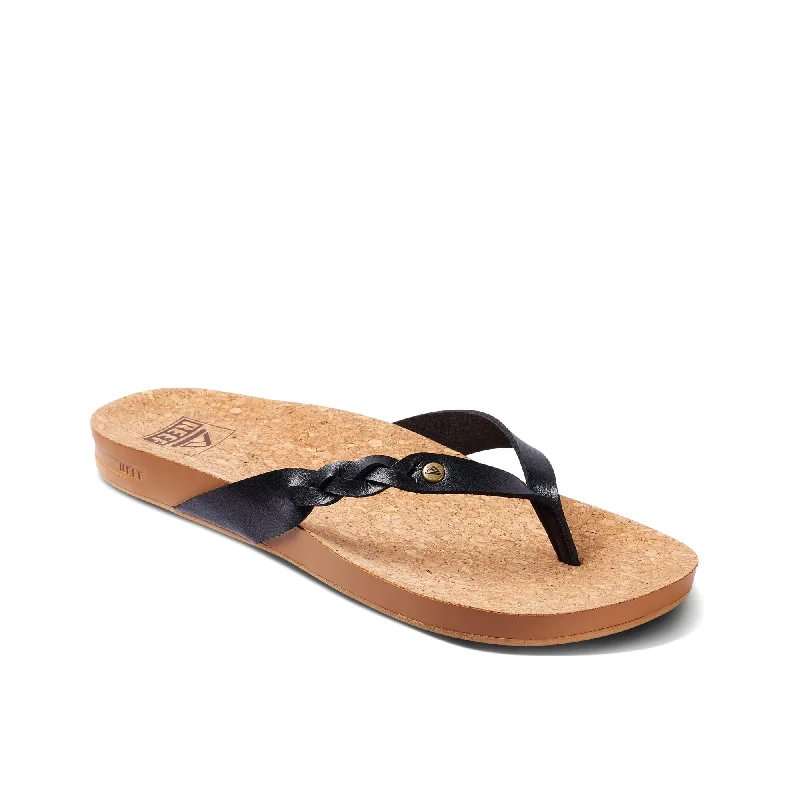 Women's Thong Sandals with a Beaded Design in Multicolor for a Beachy AestheticCushion Court Twist