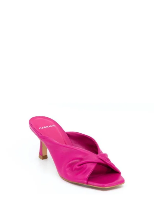 Shock - Absorbing Women's Sandals with a Soft Insole in Black for Active LifestylesSage Slide Sandals In Fushia