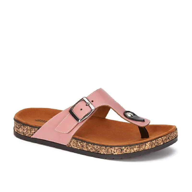 Women's Thong Sandals with a Beaded Design in Multicolor for a Beachy AestheticWomen's Casual Flip Flops With Comfort Insole In Pink